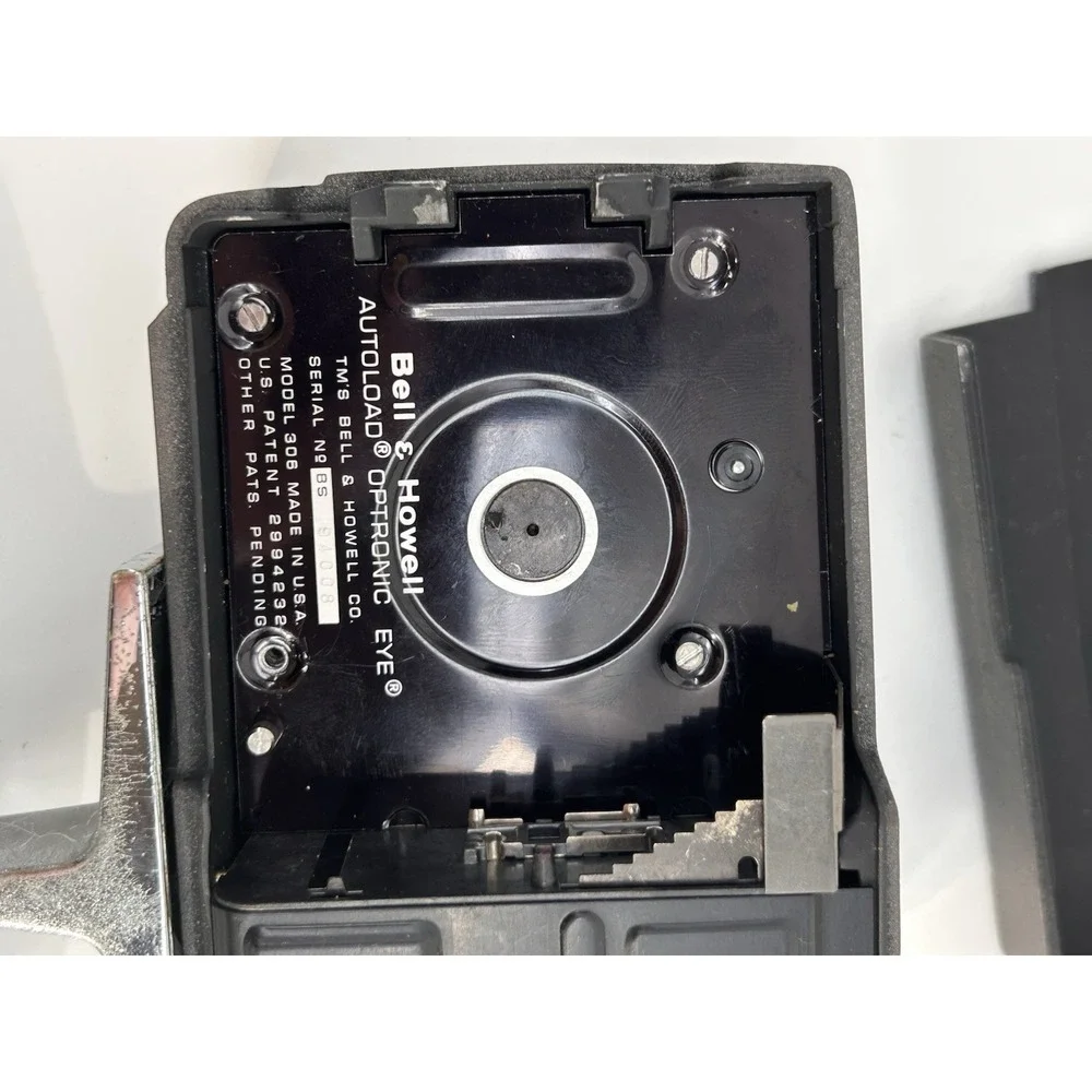 Super 8 Bell‎ & Howell Optronic Eye Perpetua Drive Autoload Zoom Model 306